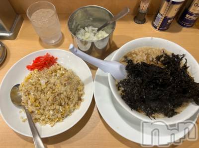 上越デリヘル らぶ妻　～新潟の人妻が集う店～(ラブツマ) 小松えり★パイパン潮吹き(45)の12月4日写メブログ「満腹じゃ」