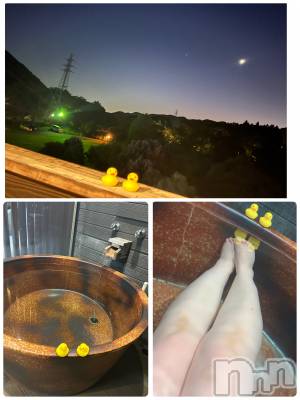 上越デリヘル らぶ妻　～新潟の人妻が集う店～(ラブツマ) 小松えり★パイパン潮吹き(45)の10月27日写メブログ「お泊まりに」