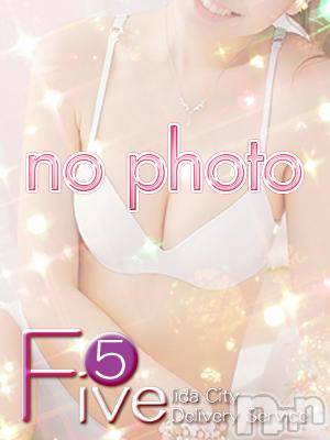 みく(26) 身長160cm、スリーサイズB93(E).W63.H93。飯田デリヘル Five 飯田店(ファイブイイダテン)在籍。
