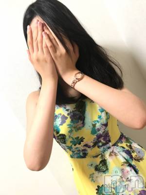 やよい(22) 身長161cm、スリーサイズB83(B).W56.H81。三条デリヘル 寿限夢(じゅげむ)本店(ジュゲムホンテン)在籍。