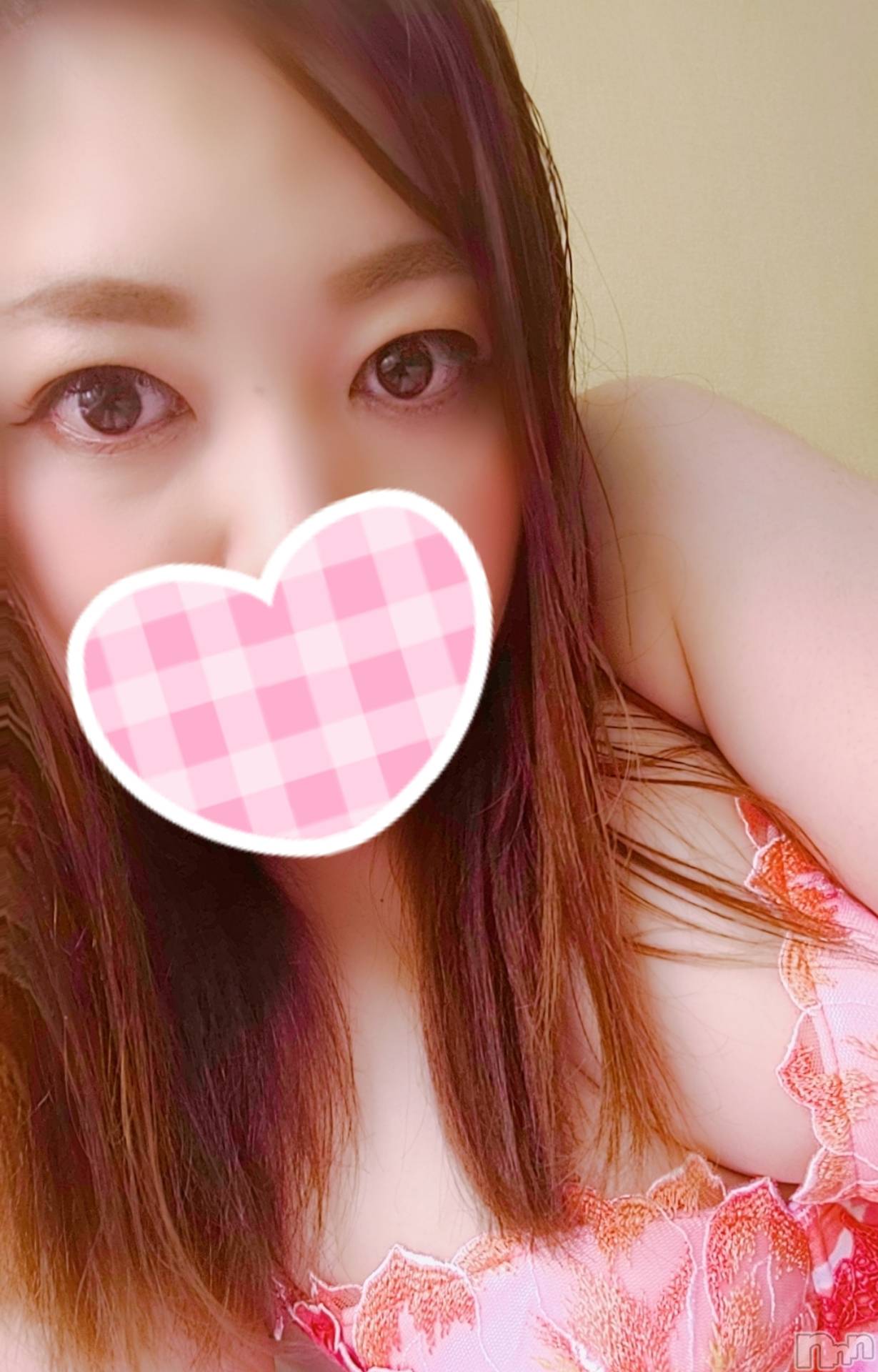 新潟デリヘル奥様特急 新潟店(オクサマトッキュウニイガタテン)みいさ(35)の2020年7月31日写メブログ「出勤してます！！」