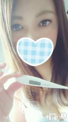 新潟デリヘル 奥様特急 新潟店(オクサマトッキュウニイガタテン) みいさ(35)の7月29日写メブログ「出勤してます!」