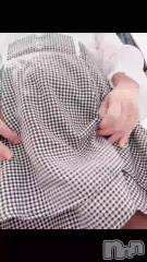 新潟デリヘル奥様特急 新潟店(オクサマトッキュウニイガタテン) みいさ(35)の10月25日動画「いっぱい食べちゃう❓❤️」