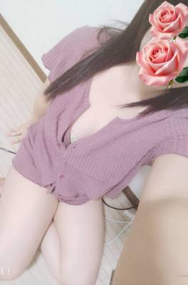 😔←こんなテンションの人‼︎