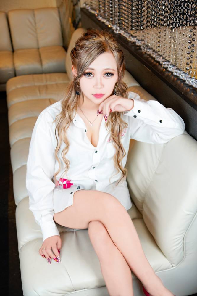 �Υ��С������륰��ӥ� Girlsbar CLOVER �桼����() 3����