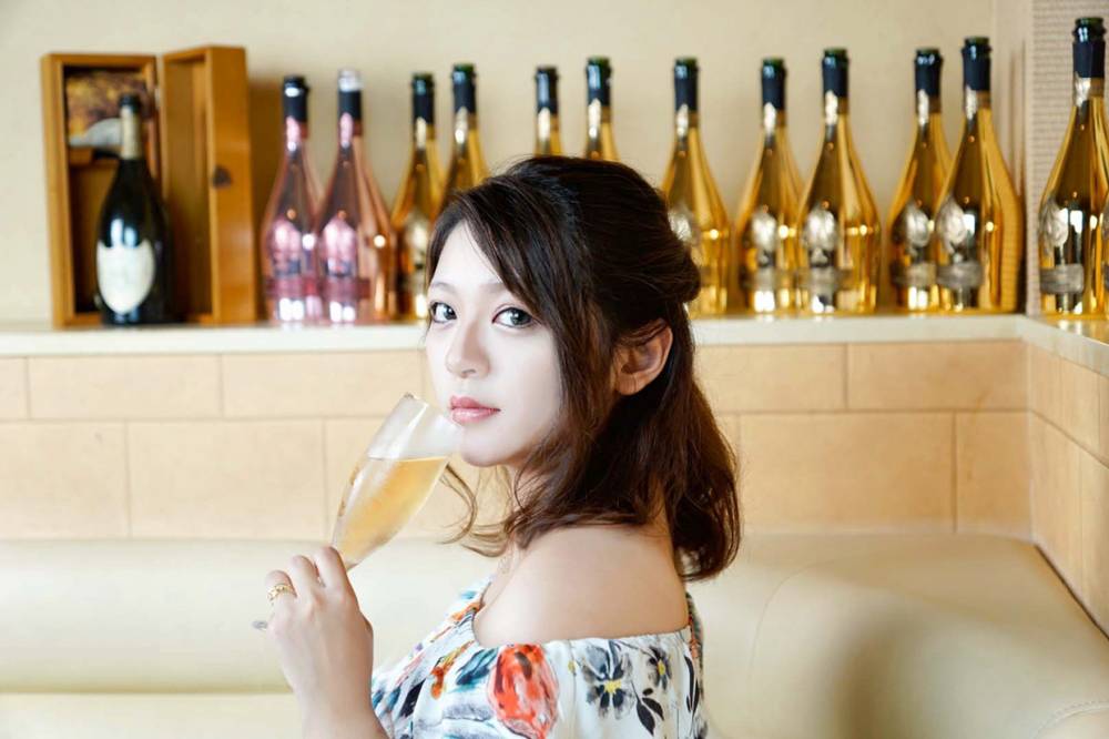 �Υ��С������륰��ӥ�  �椤(23) 9����