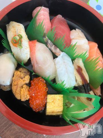 甲府デリヘル山梨デリヘル　絆　甲府店(ヤマナシデリヘル　キズナ　コウフテン) かおる(33)の5月12日写メブログ「お寿司」