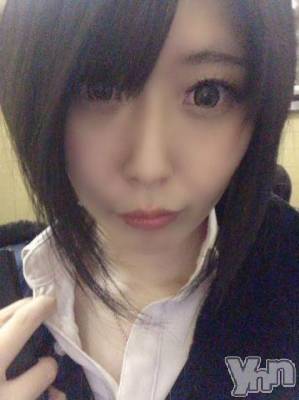 甲府デリヘル 山梨デリヘル　絆　甲府店(ヤマナシデリヘル　キズナ　コウフテン) はな(24)の12月1日写メブログ「おやちゅみ」