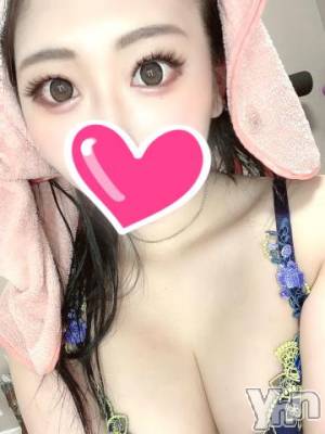 甲府デリヘル 山梨デリヘル　絆　甲府店(ヤマナシデリヘル　キズナ　コウフテン) はな(24)の12月8日写メブログ「なんだか」