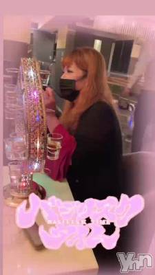 ����������м������