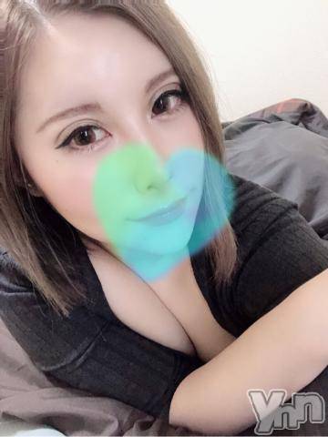 甲府デリヘル山梨デリヘル　絆　甲府店(ヤマナシデリヘル　キズナ　コウフテン) えりか(26)の11月25日写メブログ「出勤してます?」