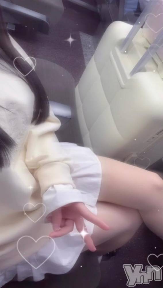 甲府ソープオレンジハウス えいみ(25)の4月3日写メブログ「明日(木)も🍊🏠(ˆ꜆ . ̫ . ).🎀」