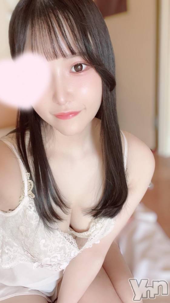 甲府ソープ石蹄(セキテイ) えいみ(22)の11月16日写メブログ「1日延長決定😂🫶🏻💓💓」