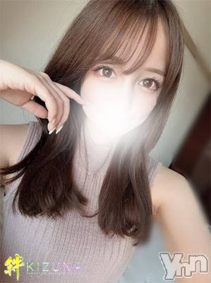 ひより(22) 身長158cm、スリーサイズB87(D).W56.H83。甲府デリヘル 山梨デリヘル　絆　甲府店(ヤマナシデリヘル　キズナ　コウフテン)在籍。