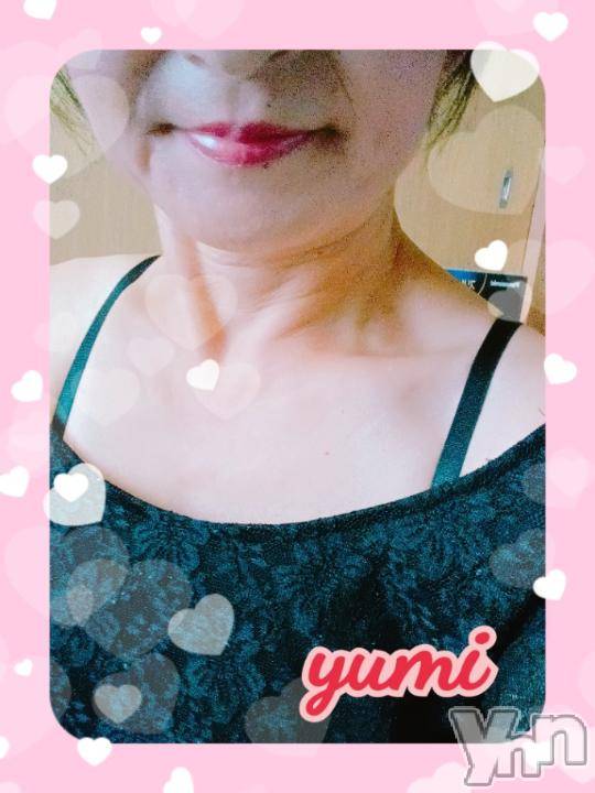 甲府デリヘル甲府人妻隊(コウフヒトヅマタイ) ゆみ(43)の10月13日写メブログ「一緒に出勤されてるお姉様へ」