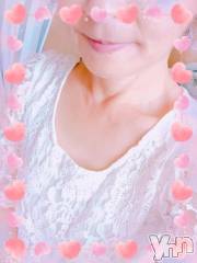 甲府デリヘル甲府人妻隊(コウフヒトヅマタイ) ゆみ(43)の11月7日写メブログ「12:15～待機中　ゆみです」