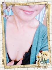 甲府デリヘル甲府人妻隊(コウフヒトヅマタイ) ゆみ(43)の12月25日写メブログ「こんばんは」