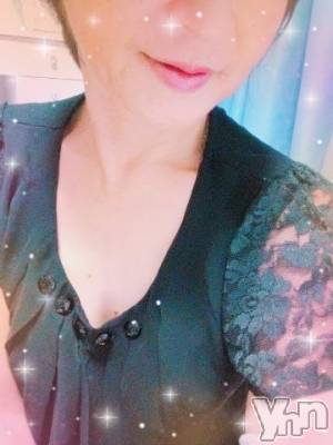 甲府デリヘル 甲府人妻隊(コウフヒトヅマタイ) ゆみ(43)の10月3日写メブログ「おはようございます」