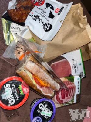 甲府ソープ 石蹄(セキテイ) みさと(21)の4月1日写メブログ「本指名様??感謝」