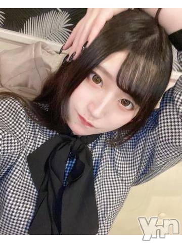 甲府デリヘル山梨デリヘル　絆　甲府店(ヤマナシデリヘル　キズナ　コウフテン)つきの(20)の2022年4月1日写メブログ「君のいない夜明け またこの夜で会える？」