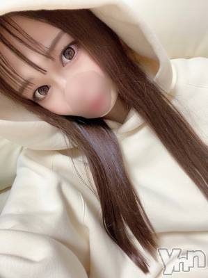 りた(24) 身長164cm、スリーサイズB87(E).W57.H88。甲府ソープ オレンジハウス在籍。