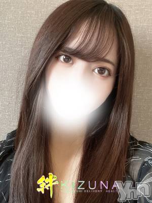 あみん(25) 身長157cm、スリーサイズB88(E).W56.H86。甲府デリヘル 山梨デリヘル　絆　甲府店(ヤマナシデリヘル　キズナ　コウフテン)在籍。