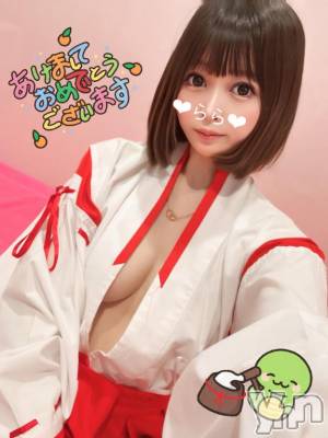 甲府ソープ オレンジハウス らら(22)の1月3日写メブログ「新年一発目🍼は18日からです♥️♥️♥️」