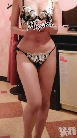 甲府デリヘル甲府人妻隊(コウフヒトヅマタイ) みよこ(52)の8月27日写メブログ「今頃(^^;」