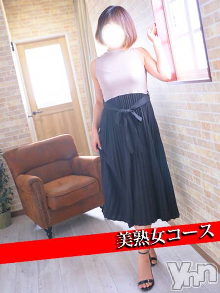 みいな