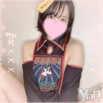 甲府ソープ石蹄(セキテイ)ひより(22)の2022年10月4日写メブログ「🍀お菓子くれんともれなくえ●」