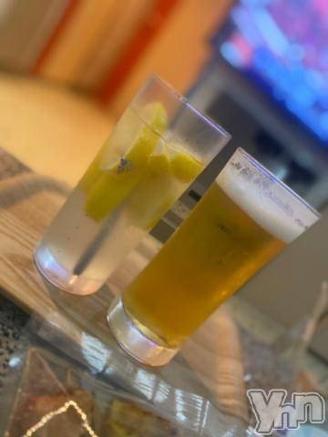 甲府デリヘル山梨デリヘル　絆　甲府店(ヤマナシデリヘル　キズナ　コウフテン) みやこ(27)の10月6日写メブログ「焼き鳥の差し入れありがとう🍻❤️」