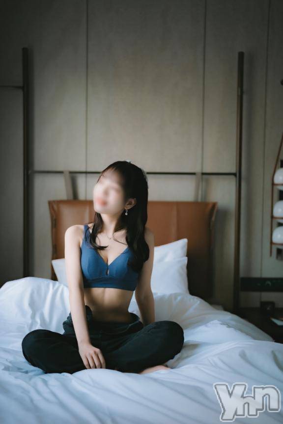 甲府ソープBARUBORA(バルボラ) つむぎ(20)の7月31日写メブログ「何色か当ててみよ🤓」