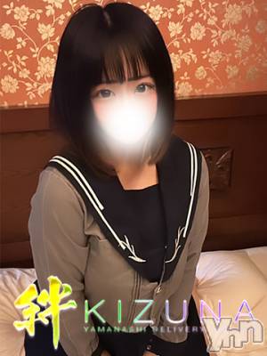 りりこ(20) 身長154cm、スリーサイズB91(F).W56.H84。甲府デリヘル 山梨デリヘル　絆　甲府店(ヤマナシデリヘル　キズナ　コウフテン)在籍。