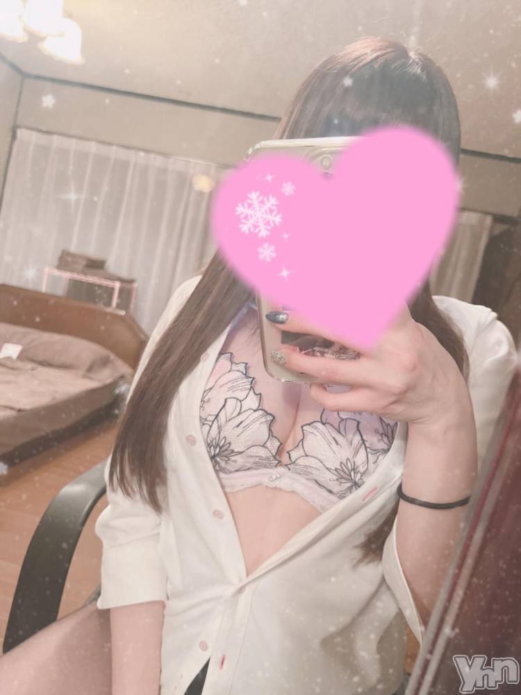 石和ソープ石和クリスタル(イサワクリスタル) いおん(34)の11月27日写メブログ「🤍:相変わらず敏感くん🫶」