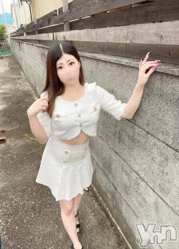 石和ソープ石和クリスタル(イサワクリスタル) いおん(34)の6月23日写メブログ「おにゅ～だらけ♡」