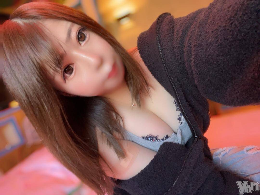 石和ソープ石和クリスタル(イサワクリスタル)いおん(34)の2024年11月29日写メブログ「🤍:お互いの鑑賞会🎥」