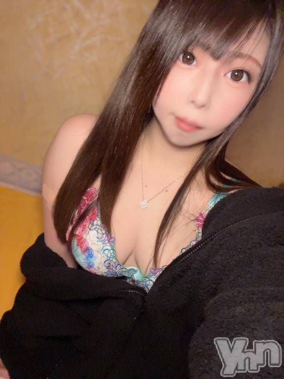 石和ソープ石和クリスタル(イサワクリスタル)いおん(34)の2025年12月28日写メブログ「僅かです！♡」