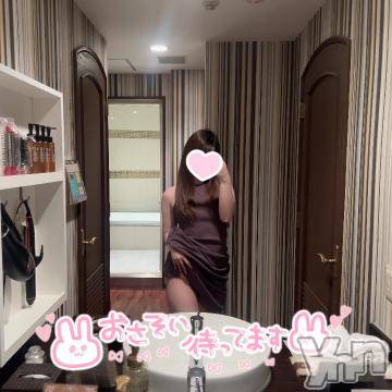 甲府デリヘル山梨デリヘル　絆　甲府店(ヤマナシデリヘル　キズナ　コウフテン)しほ(21)の2024年7月31日写メブログ「しゅっきん💗」