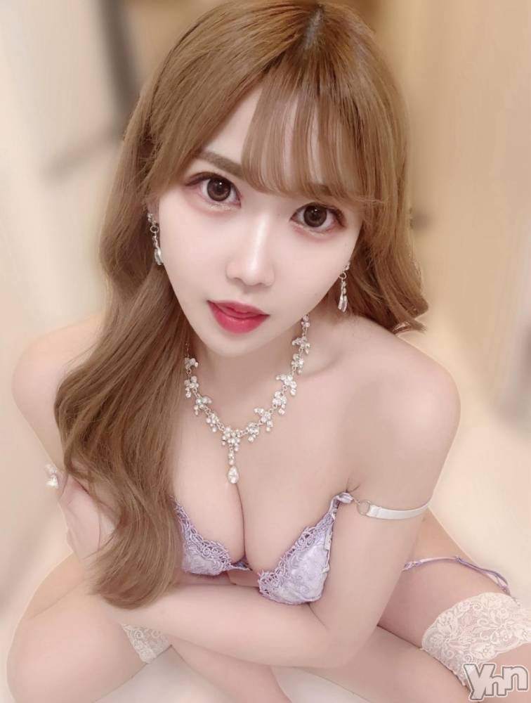 甲府ソープ石蹄(セキテイ) みこと(25)の11月1日写メブログ「今なら空いてます👼🏻」