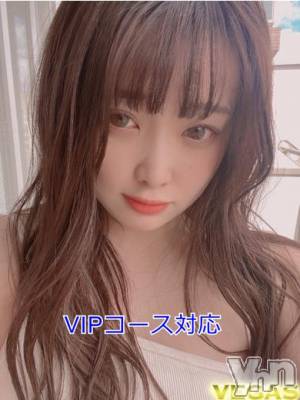 すう(20) 身長156cm、スリーサイズB84(C).W57.H85。石和ソープ 石和クリスタル(イサワクリスタル)在籍。