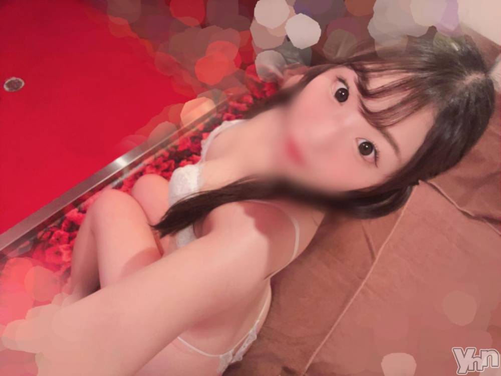 石和ソープ石和クリスタル(イサワクリスタル) えれな(21)の10月1日写メブログ「激しく…🔞」