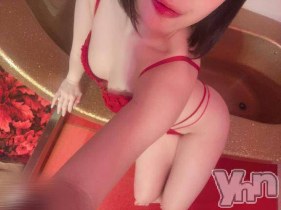 石和ソープ石和クリスタル(イサワクリスタル) えれな(21)の3月8日写メブログ「ツルっもちっ」