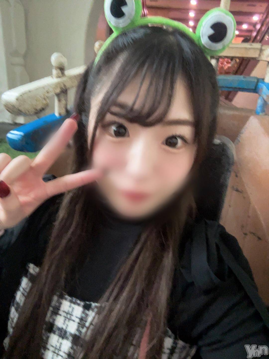 石和ソープ石和クリスタル(イサワクリスタル)えれな(21)の2024年10月24日写メブログ「18時から🎀」