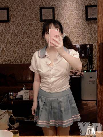 甲府デリヘル山梨奥さま食堂(ヤマナシオクサマショクドウ) しおり(29)の4月5日写メブログ「[お題]from:レッドキャッスルさん」