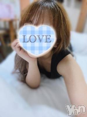 甲府デリヘル 山梨デリヘル　絆　甲府店(ヤマナシデリヘル　キズナ　コウフテン) つぼみ(21)の10月11日写メブログ「しゅっきんです(๑•̀ㅁ•́ฅ✨」