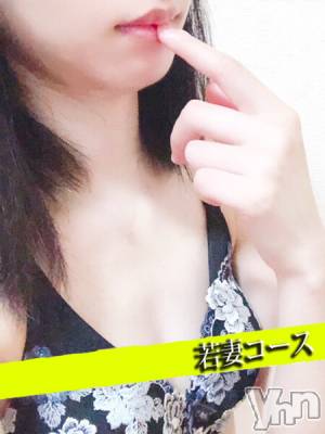 みさ(23) 身長159cm、スリーサイズB78(A).W56.H79。甲府デリヘル 甲府人妻隊(コウフヒトヅマタイ)在籍。