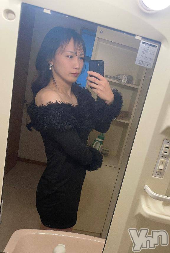 富士吉田デリヘルThree＆Men’s Spa 河口湖(スリー＆メンズスパ) NHかえでツー(22)の11月21日写メブログ「こんばんは!」