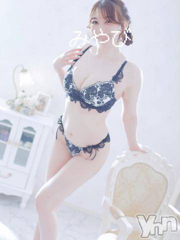 甲府ソープBARUBORA(バルボラ) みやび(25)の12月2日写メブログ「19:30-21:00、22:00-23:00🈳です🩵」