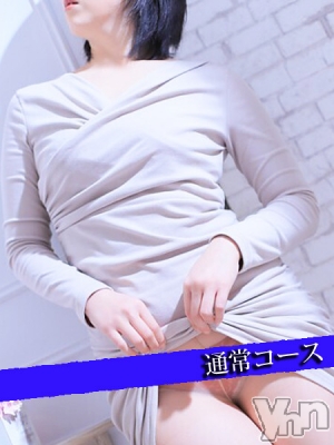 新人えり(31) 身長162cm、スリーサイズB85(C).W59.H87。甲府人妻デリヘル 甲府人妻隊(コウフヒトヅマタイ)在籍。