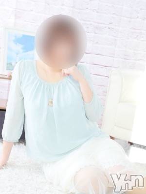 あかね(36) 身長157cm、スリーサイズB92(F).W59.H85。甲府人妻デリヘル 若妻専門デリヘル／山梨人妻(ワカヅマセンモンデリヘル／ヤマナシヒトヅマ)在籍。